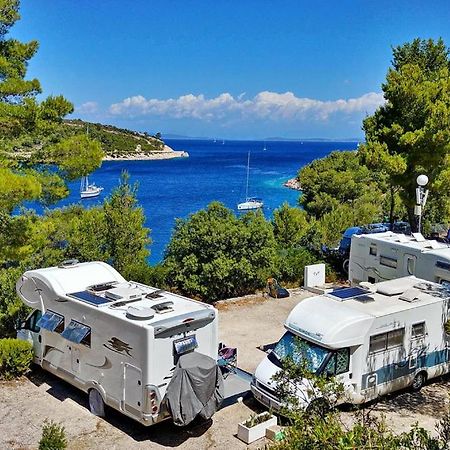 Kamp Vira Mobile Homes Hvar Town Buitenkant foto