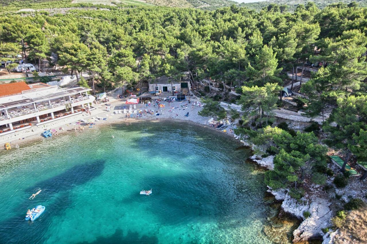 Kamp Vira Mobile Homes Hvar Town Buitenkant foto