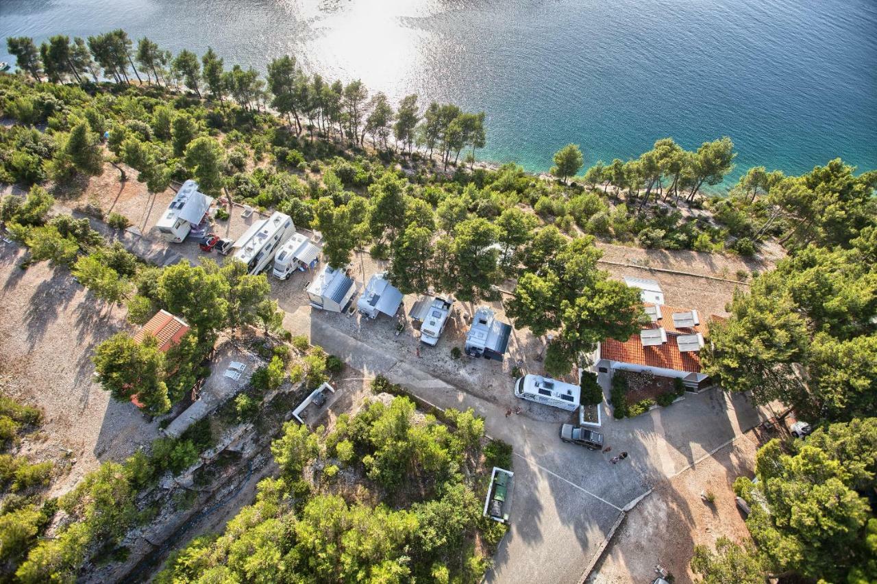 Kamp Vira Mobile Homes Hvar Town Buitenkant foto