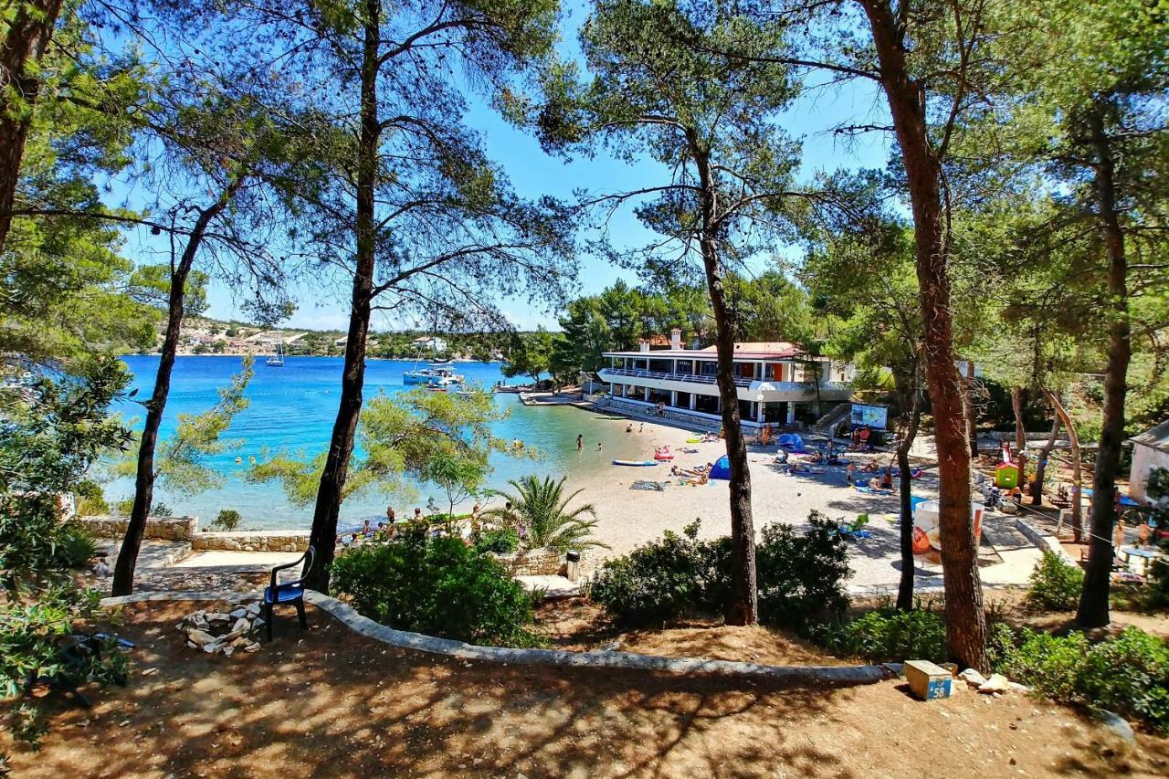 Kamp Vira Mobile Homes Hvar Town Buitenkant foto